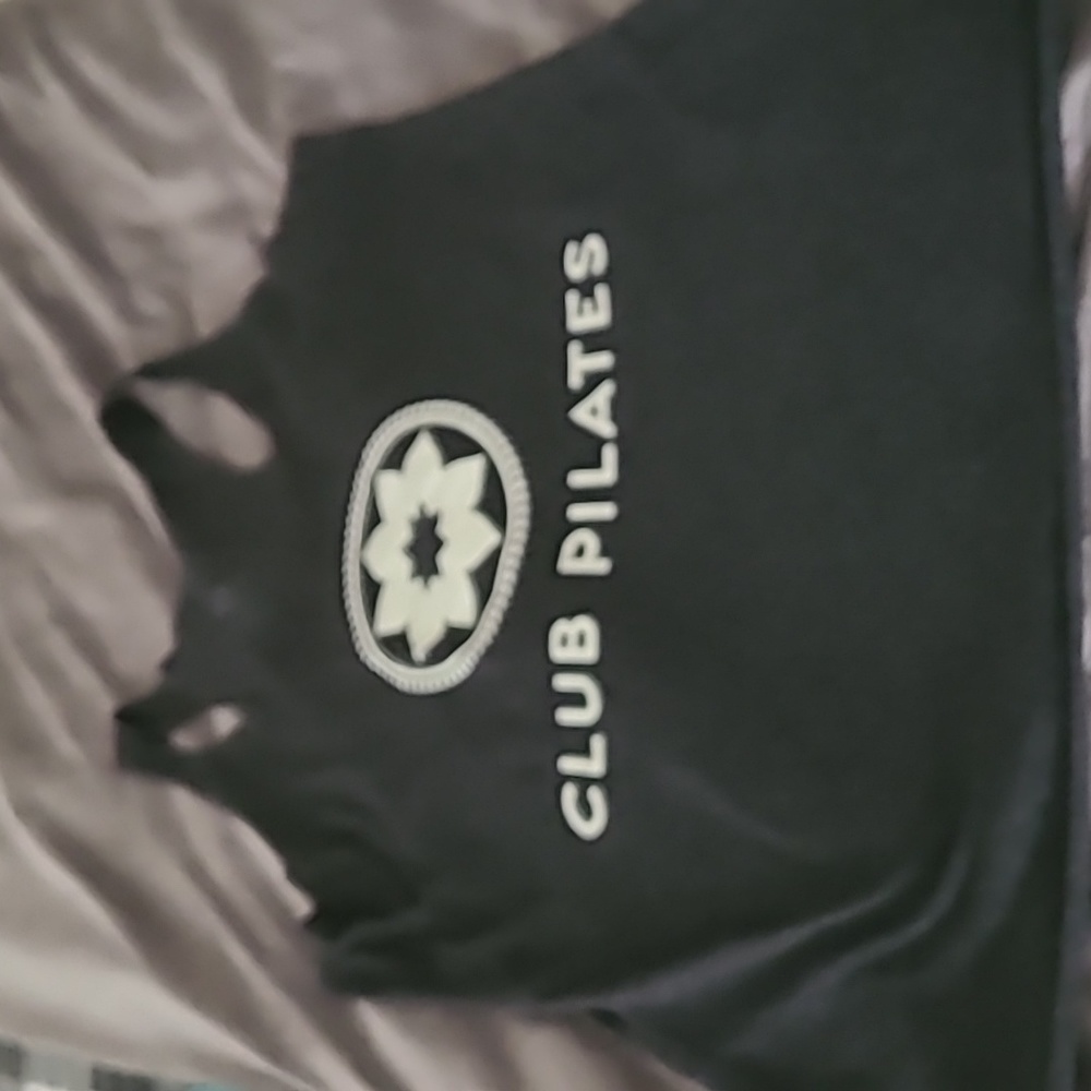 Club pilates size small tank GUC